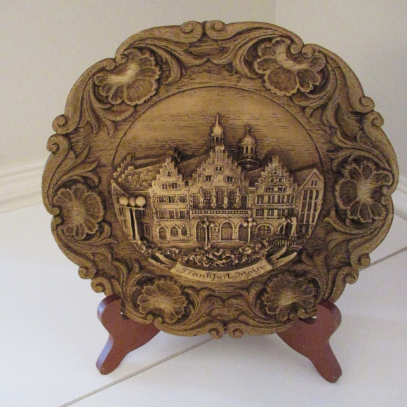 "Frankfurt-Main" dimensional hand carved plate - Picture 2 of 9
